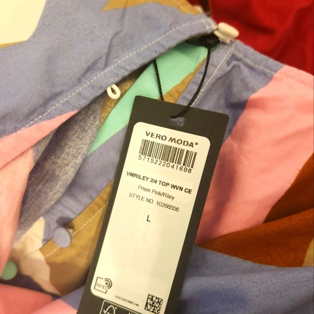 New Vero Moda Riley Peplum top - Picture 5 of 5